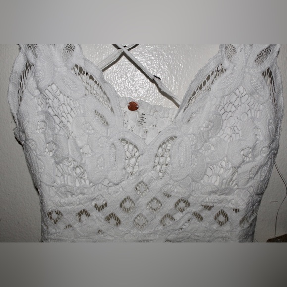 Free People Adella Camisole (Small, White) - Picture 2 of 3